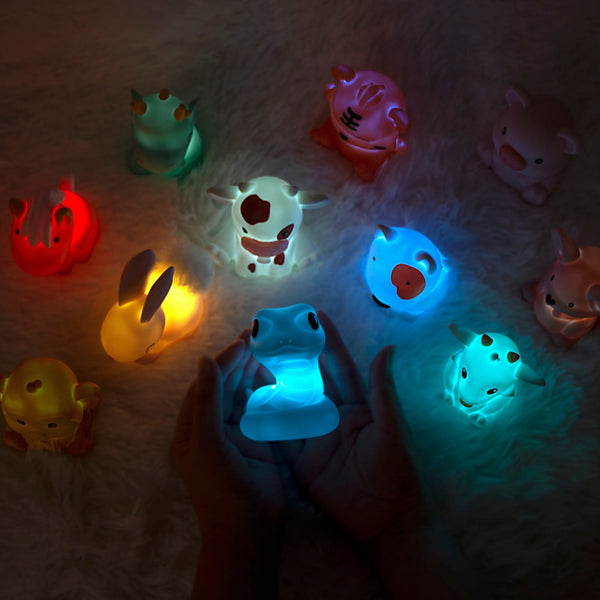 Dhink | Mini Colour Changing LED Night Light | Green Dragon with Yellow Horns.